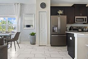 Disney Familly Lovers up to 11 Guests