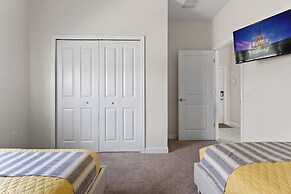 Disney Familly Lovers up to 11 Guests