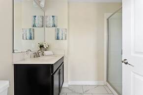 Disney Familly Lovers up to 11 Guests