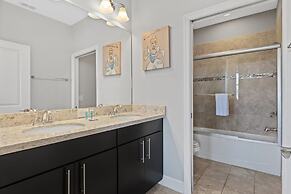 Comfortable Vacation Home up to 10 People Ef466