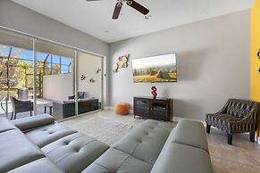 Comfortable Vacation Home up to 10 People Ef466