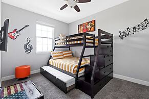 Comfortable Vacation Home up to 10 People Ef466