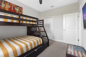 Comfortable Vacation Home up to 10 People Ef466