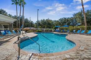 1BR Free Shuttle to Disney Parks