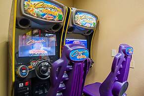 1BR Free Shuttle to Disney Parks