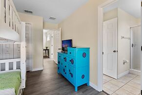 Themed Bedrooms and Large Pool