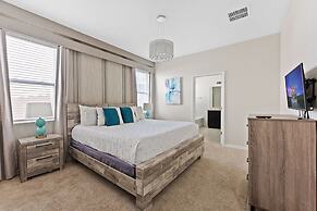 Star Wars Themed Movie Theater 6BR