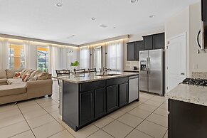 Star Wars Themed Movie Theater 6BR