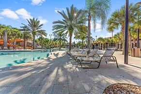 Star Wars Themed Movie Theater 6BR