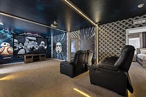 Star Wars Themed Movie Theater 6BR