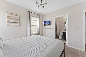 Star Wars Themed Movie Theater 6BR