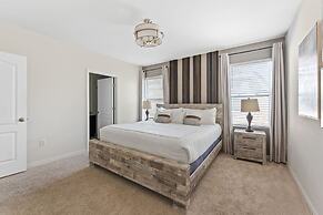 Star Wars Themed Movie Theater 6BR