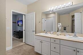 Themed Bedrooms Disney Area 3BR