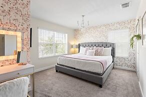 5 BR Disney Themed Bedrooms