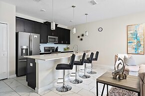 Themed Mickey Bedroom 4BR up to 8 People Sl4802