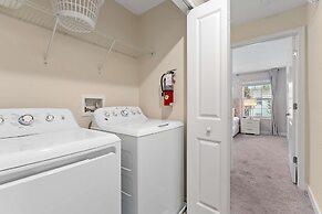 Themed Mickey Bedroom 4BR up to 8 People Sl4802