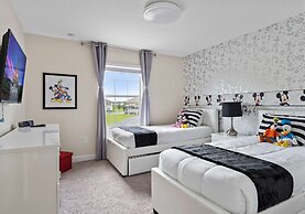 Themed Mickey Bedroom 4BR up to 8 People Sl4802