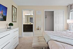 Themed Mickey Bedroom 4BR up to 8 People Sl4802