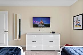 Themed Mickey Bedroom 4BR up to 8 People Sl4802