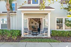 Modern Decor at West Lucaya 4 BR Wl8989