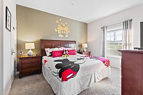 Modern Decor at West Lucaya 4 BR Wl8989