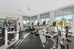 Private Pool and BBQ at Storey Lake 5BR