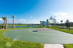 Private Pool and BBQ at Storey Lake 5BR