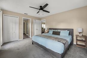 New Listing Pool and Game Room 4BR