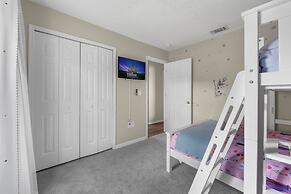 New Listing Pool and Game Room 4BR