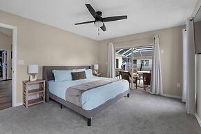 New Listing Pool and Game Room 4BR