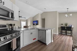 New Listing Pool and Game Room 4BR