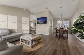 New Listing Pool and Game Room 4BR