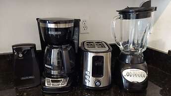 Pet Friendly 4 BR With Hot Tub Ro2761n