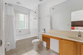 Pet Friendly 4 BR With Hot Tub Ro2761n