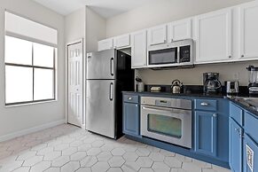 Pet Friendly 4 BR With Hot Tub Ro2761n