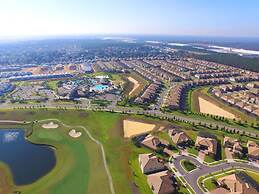 3BR up to 8 People at Champions Gate