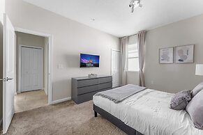 3BR up to 8 People at Champions Gate