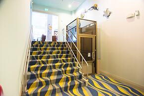 3BR up to 8 People at Champions Gate