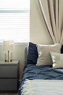 3BR up to 8 People at Champions Gate