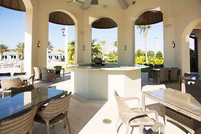 3BR up to 8 People at Champions Gate