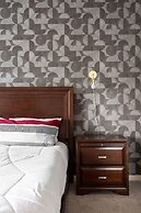 Dream Home Stunning 4BR Retreat