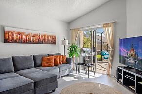 Stair-free 4BR Home for 8 - Tv210