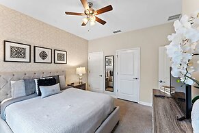 Mickeys Magical Home 4BR With Private Pool