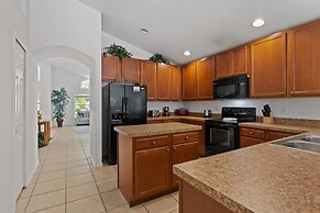 Game Room Plus Private Pool 4BR Disney Area