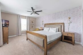 5BR Themed Bedrooms at Storey Lake