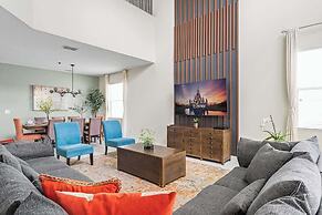 5BR Themed Bedrooms at Storey Lake