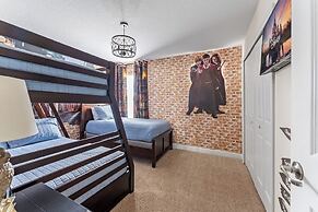 5BR Themed Bedrooms at Storey Lake