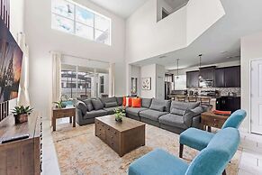 5BR Themed Bedrooms at Storey Lake