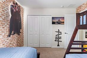 5BR Themed Bedrooms at Storey Lake