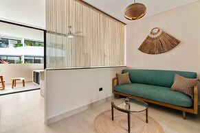 Guest INN Home - Elements Suites